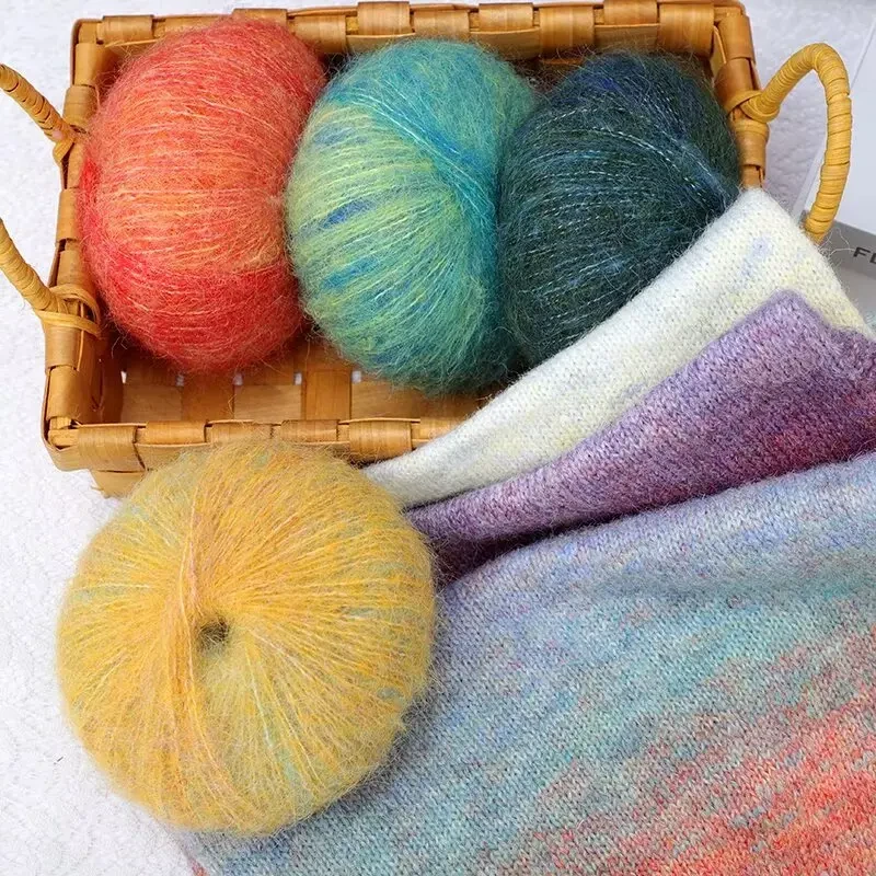 油画彩色渐变段染马海毛细线手工编织毛线围巾手编柔软绒毛衣线团