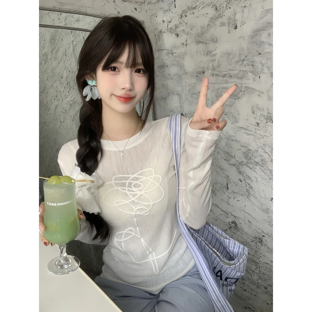 2025夏季新款立体发泡印花微透长袖T恤女夏百搭透气罩衫防晒上衣