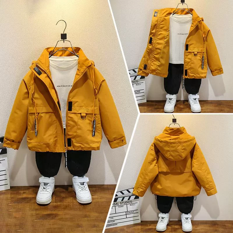 女童外套春秋款2025新款洋气儿童迷彩冲锋衣春季风衣女孩防风上衣