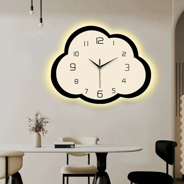 源头工厂奶油风云朵挂钟客厅创意钟表新款网红装饰画家用简约电子