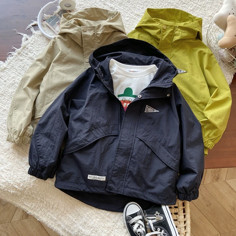 男童连帽夹克外套春秋季2025新款男孩时髦百搭拉链上衣男孩外套
