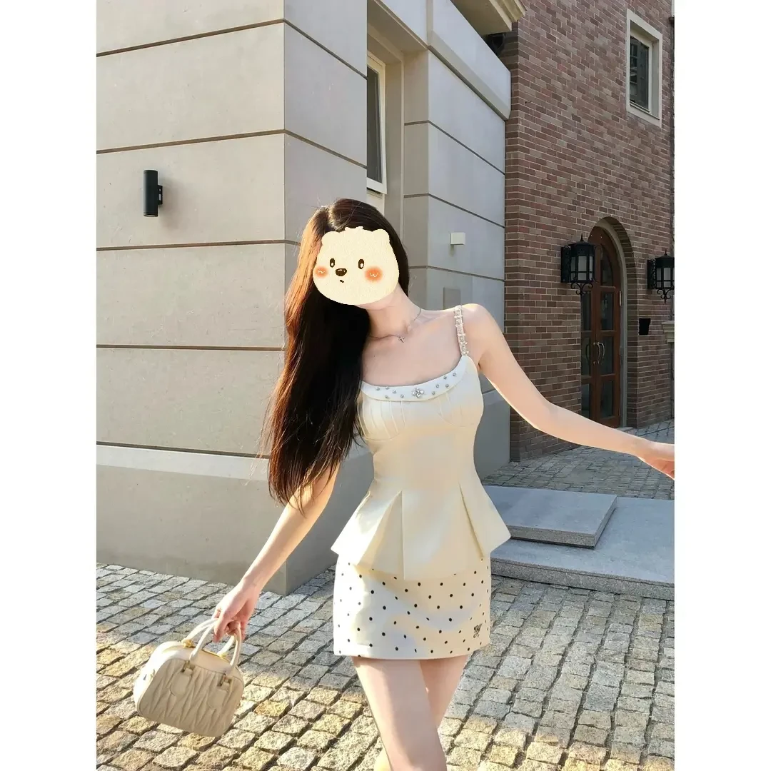 小香风女装高级感收腰显瘦吊带背心上衣波点半身裙包臀裙小套装