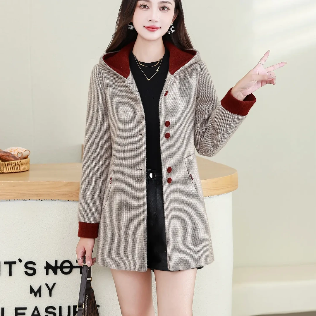 新款妈妈秋冬中长款貂绒外套洋气适合50岁以上中老年女性