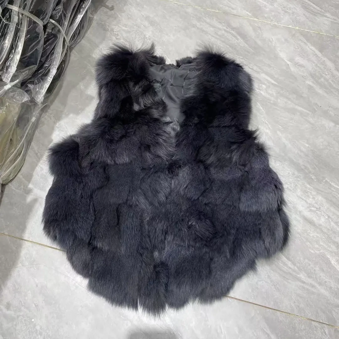 狐狸毛马甲三个颜色要哪个颜色备注