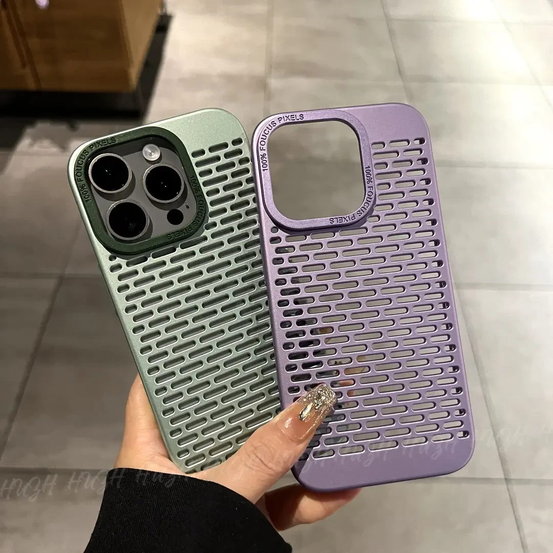 适用于苹果16手机壳iPhone14镂空散热13透气大孔15ProMax简约时尚