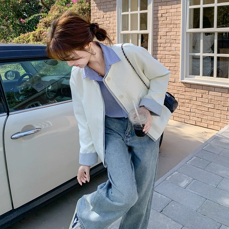 白色小香风短外套女2025新款早春chic休闲减龄独特超好看上衣爆款