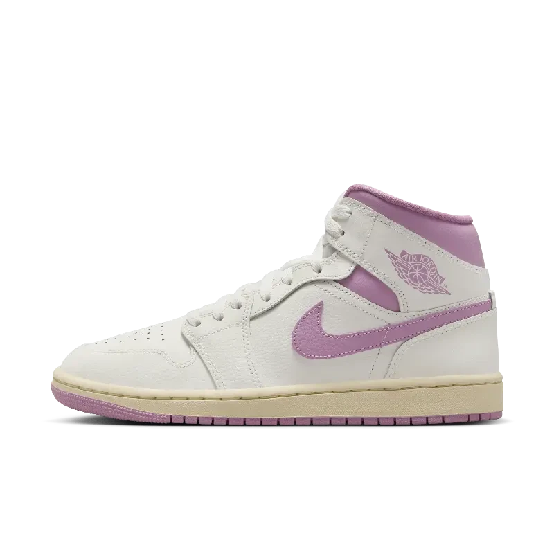 NIKE/耐克女鞋AJ1兰花紫高帮复古运动鞋潮流缓震板鞋 BQ6472-162