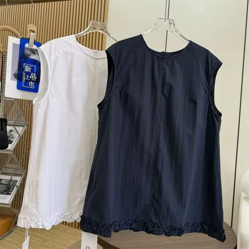 2025时尚气质木耳边下摆无袖衬衫圆领宽松百搭后背纽扣女新款薄款