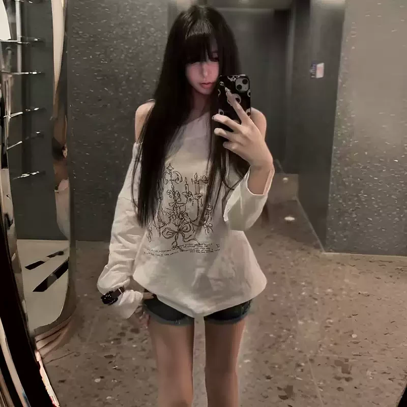 美式复古斜领露肩长袖T恤女春秋内搭打底衫chic宽松显瘦体恤上衣