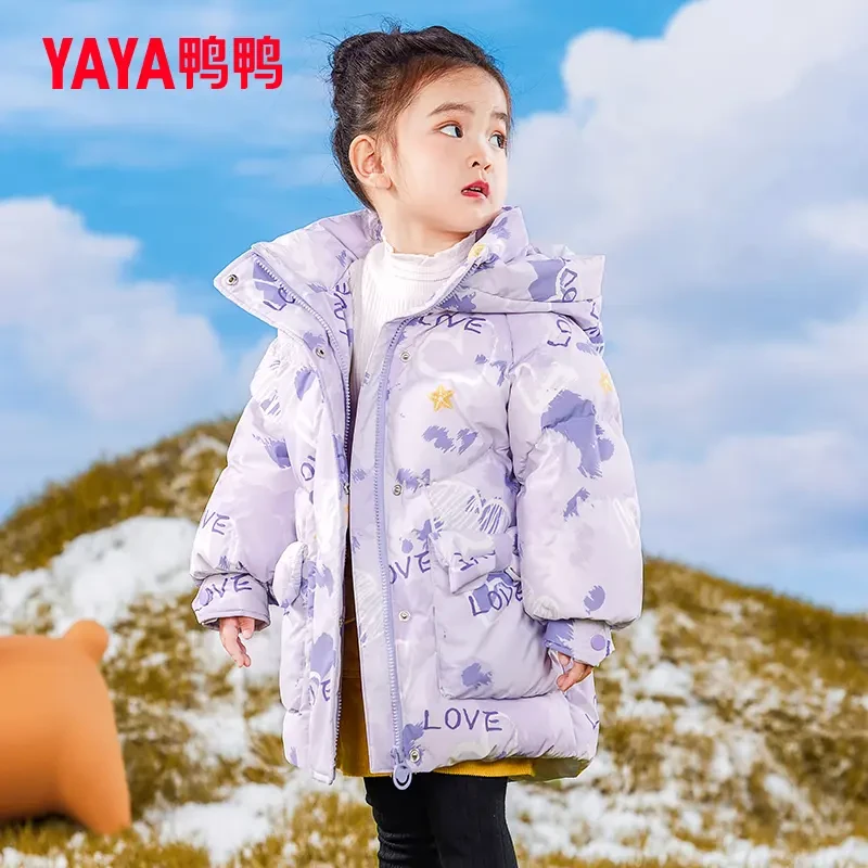 YAYA/鸭鸭儿童羽绒服女中小童清新印花中长款连帽保暖防寒外套冬