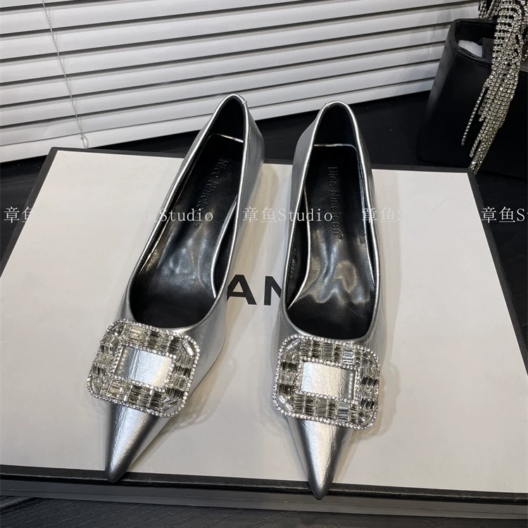 欧美水钻方扣高跟鞋女2025新款百搭细跟职业礼仪尖头单鞋工作鞋