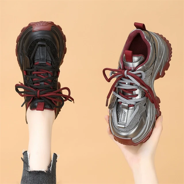 小个子厚底小鞋搭款2025轻便春秋新款女百运动鞋脚防滑显跑步老爹