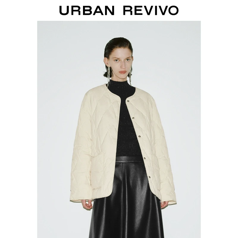UR女装雅丹风菱格绗缝双口袋羽绒服UWM140001