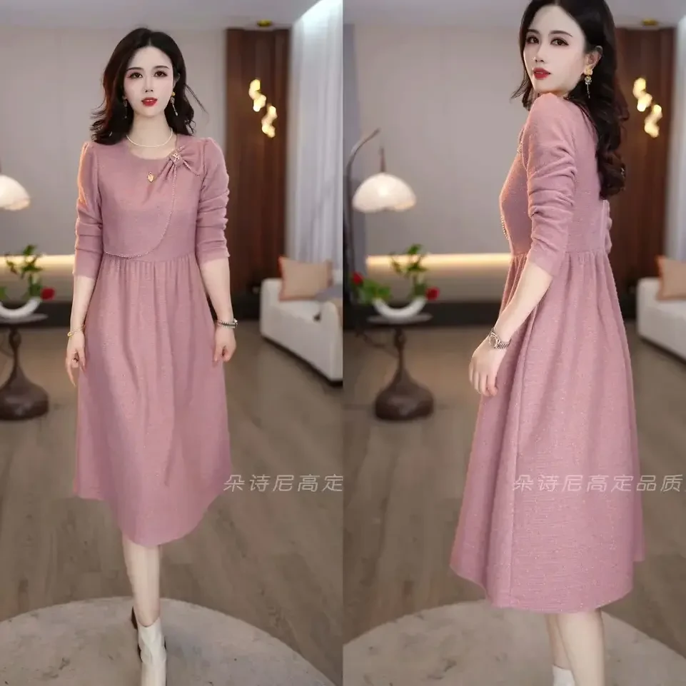 爆款2025秋款蝴蝶结设计小香风优雅时尚气质洋气轻奢显瘦连衣裙