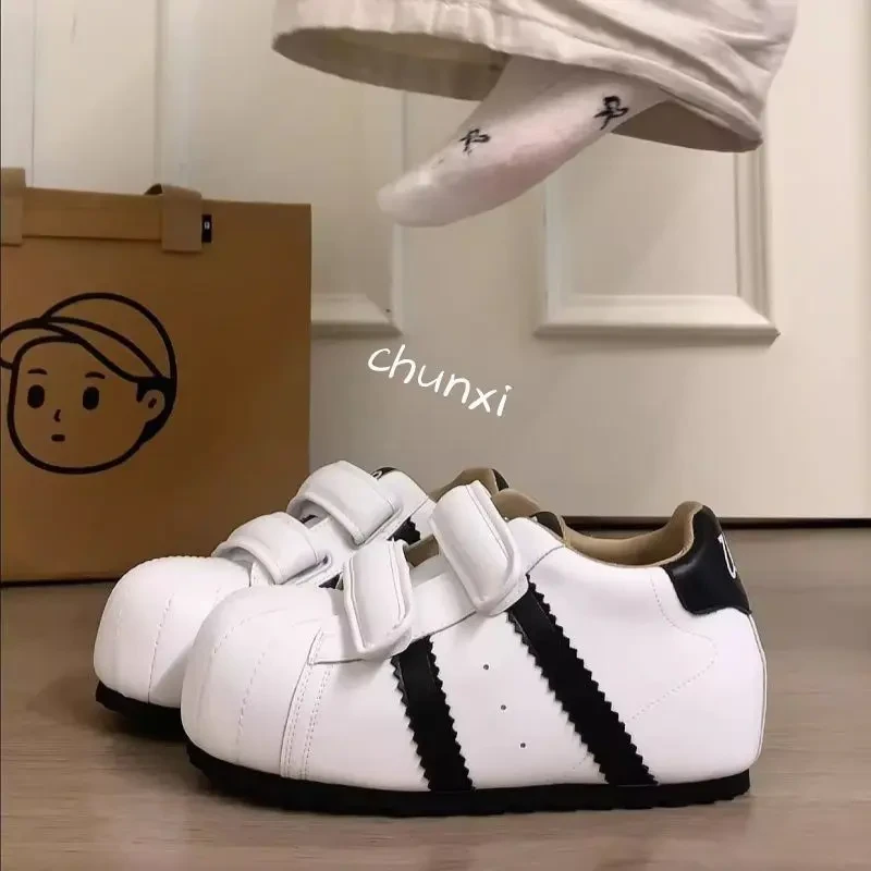 chic港风贝壳小白鞋子女ins潮百搭厚底板鞋2025夏秋休闲运动鞋