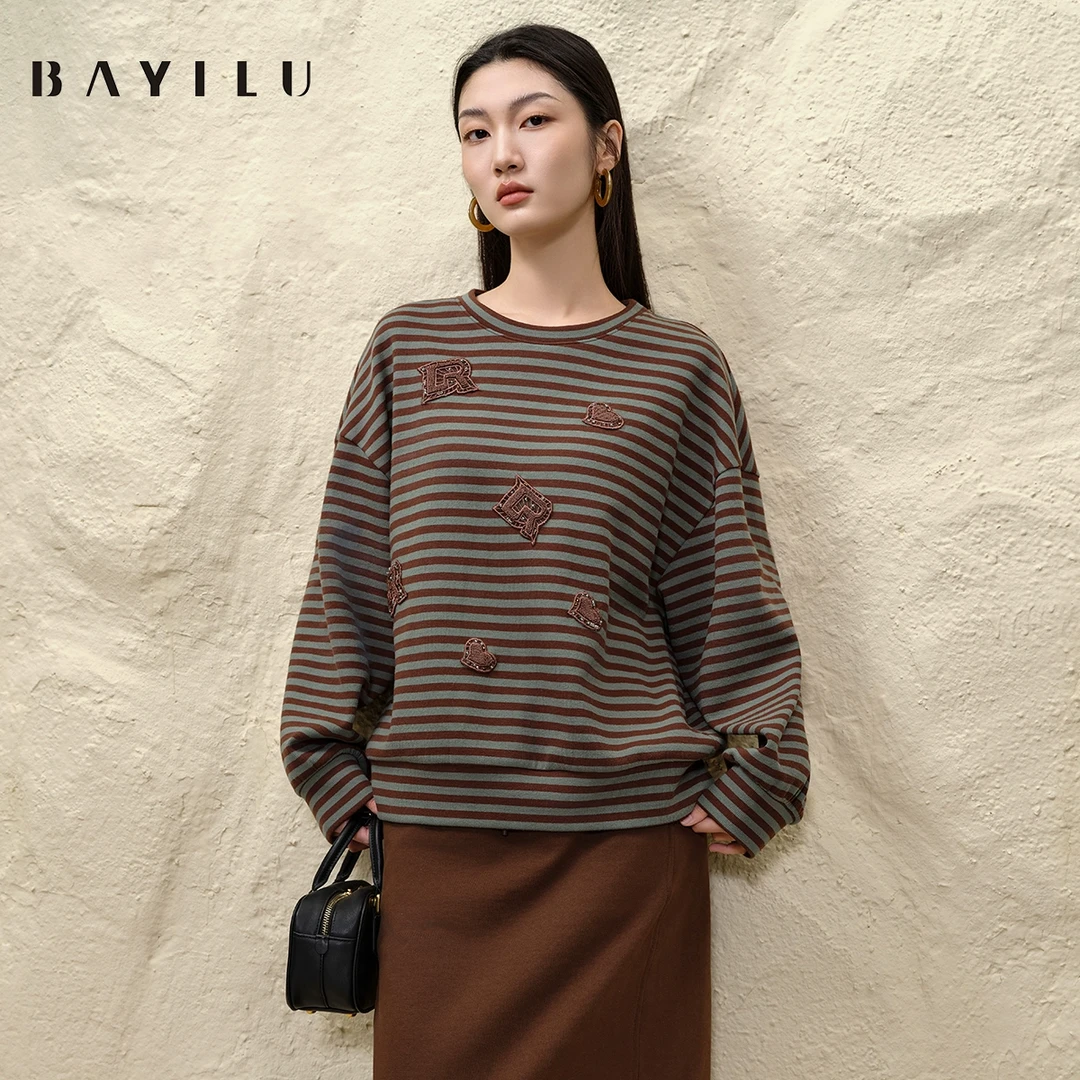 【大梦】芭依璐2025春季新款卫衣时尚百搭上衣91V9005