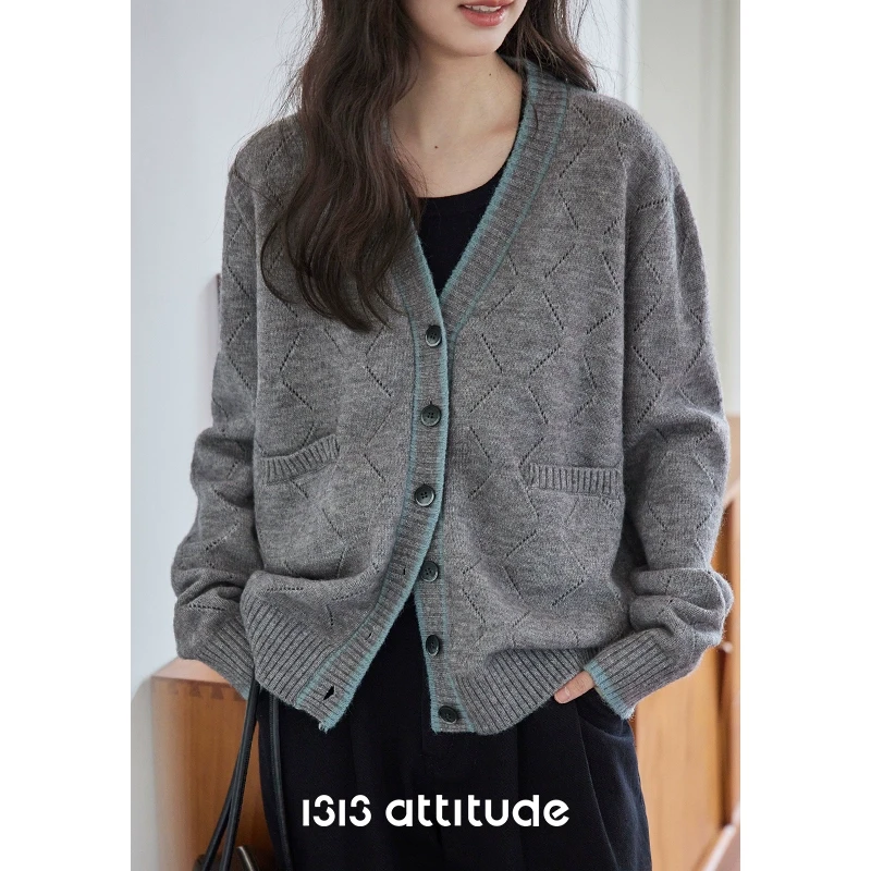 【新品】1313镂空菱形撞色边休闲毛衣开衫