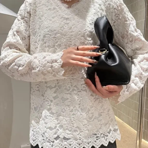 法式6021加绒中长款V领蕾丝