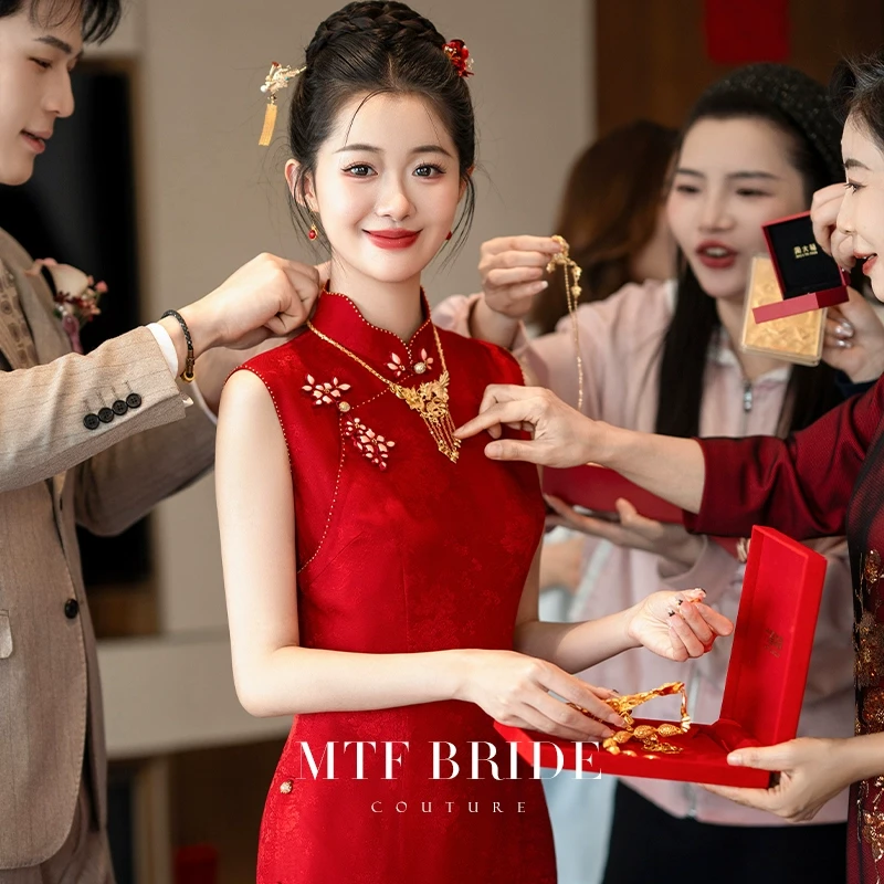 满庭芳【茜裙归】原创红色桑蚕丝旗袍2025订婚礼服新娘敬酒服礼服