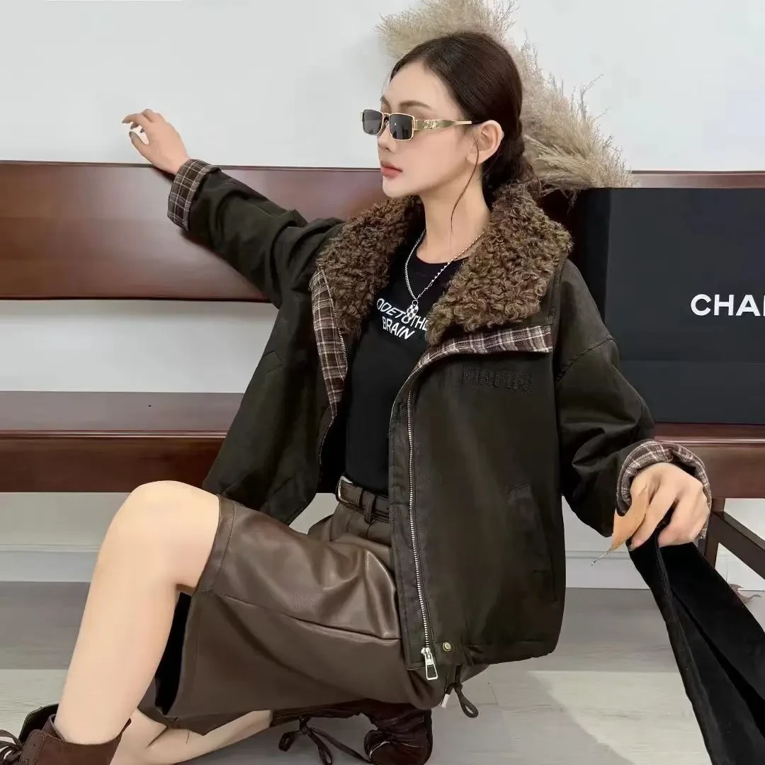 羊羔毛翻领麂皮绒韩版短款女宽松保暖复合面料复古时尚冬季外套