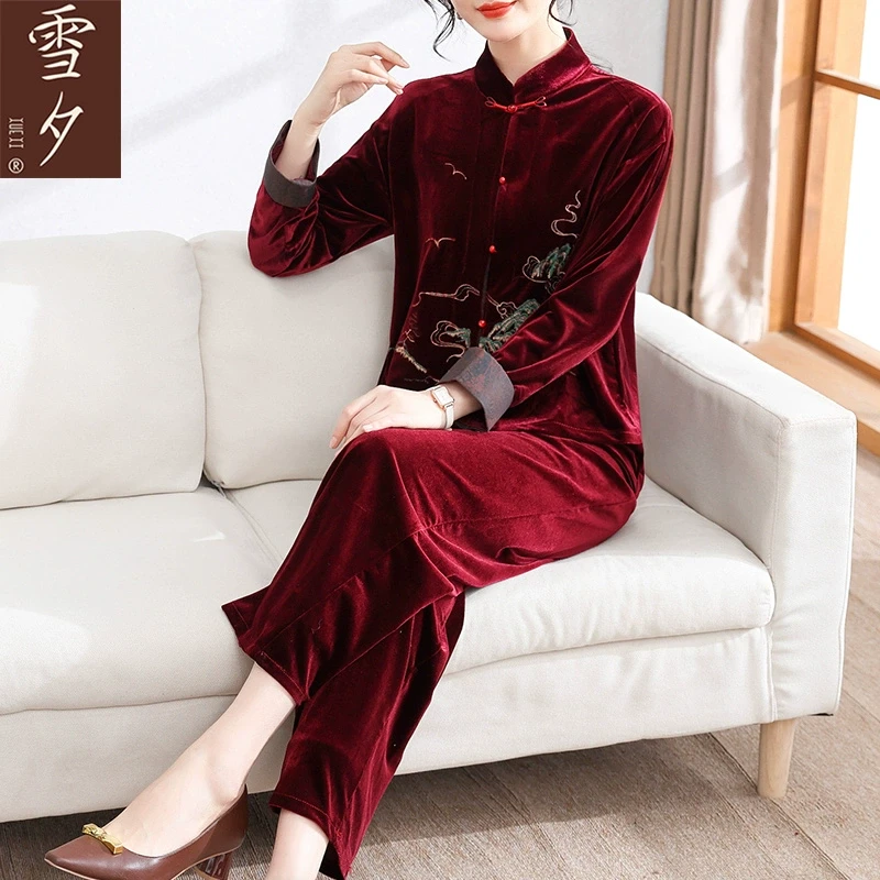 妈妈春装新中式金丝绒休闲套装2025新款中老年女装气质绣花上衣服