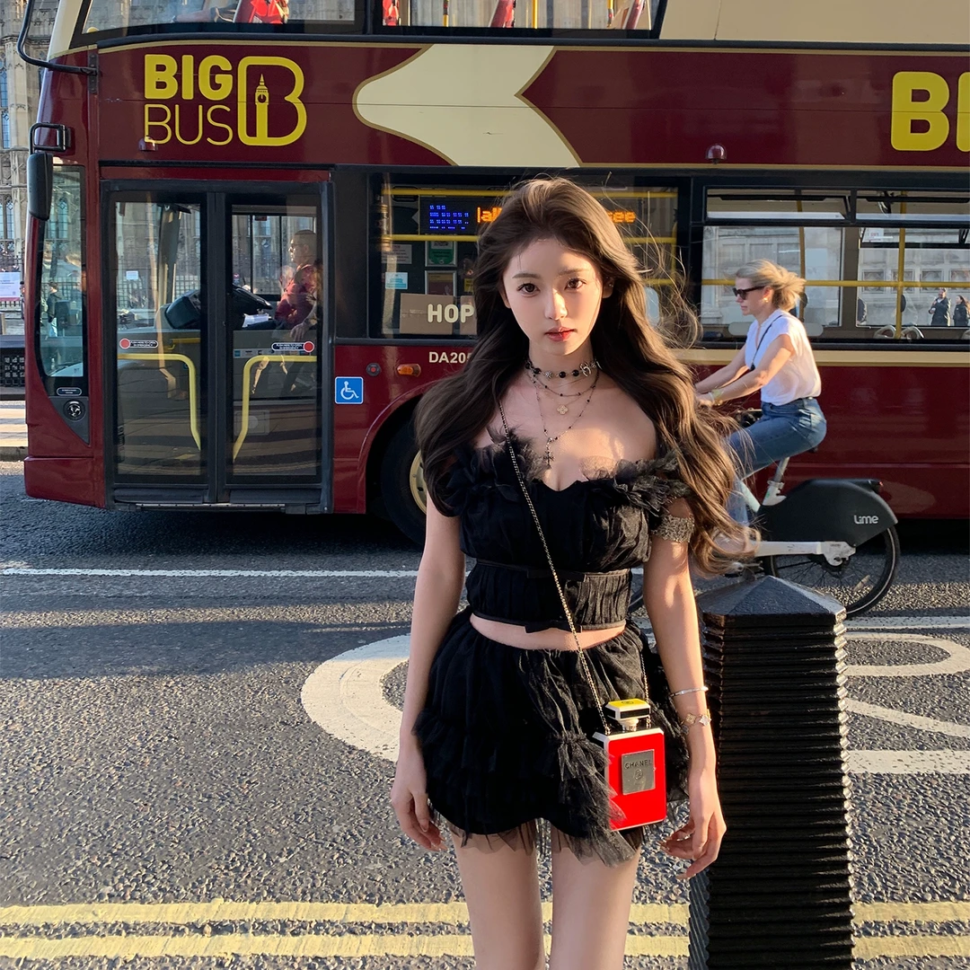 你的懒懒llan【花神巡游】网纱羽毛蝴蝶结套装上衣蓬松半裙ZH