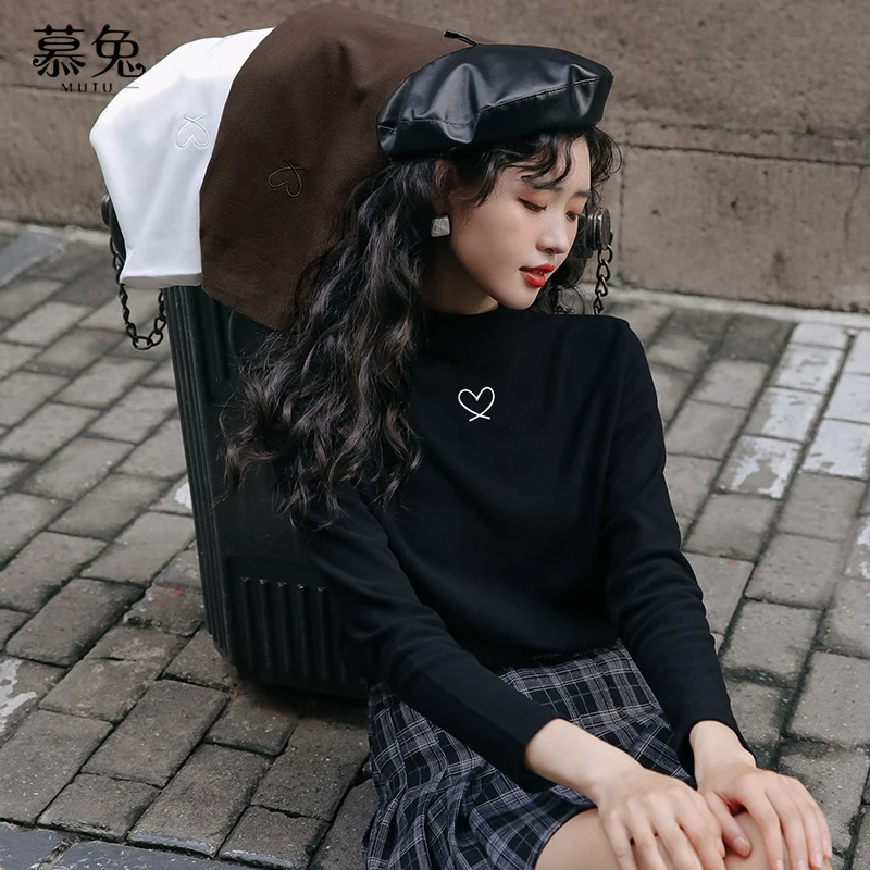 慕兔爱心刺绣高领打底衫女2024秋季新款韩版内搭长袖百搭黑色t恤