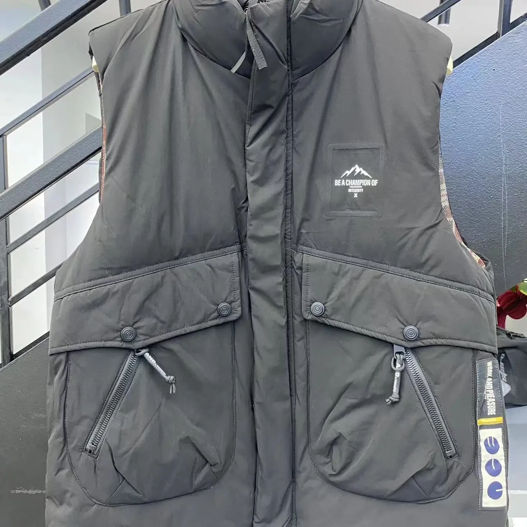 新国标羽绒马甲，宽版加厚，黑杏双色可选