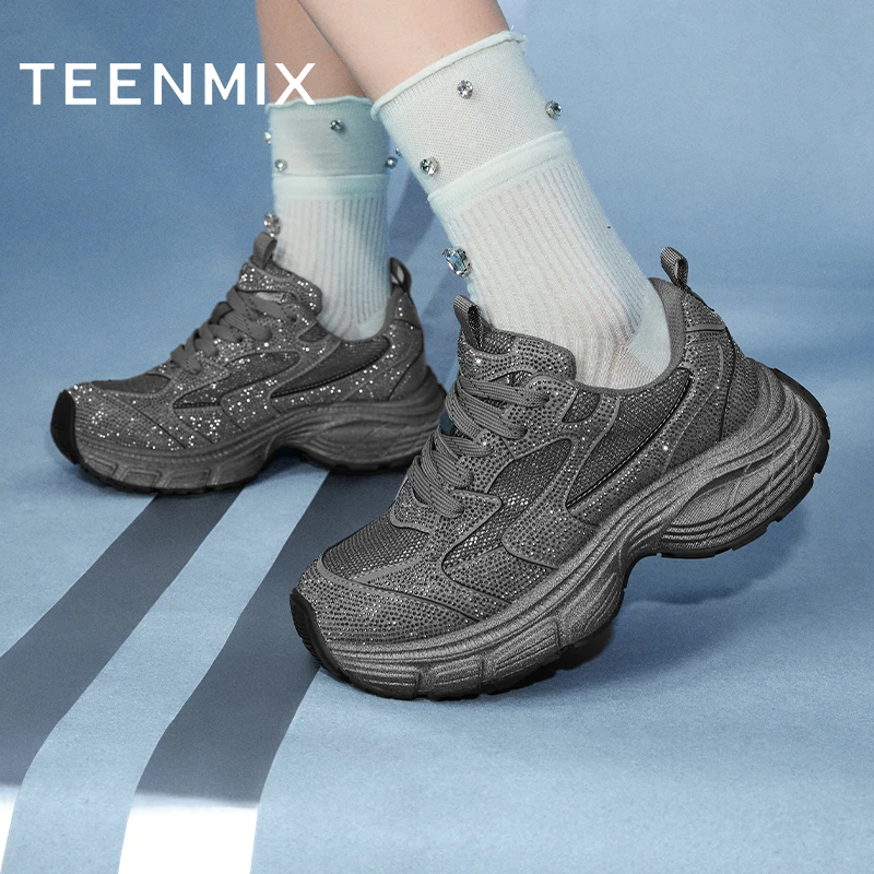 天美意2025春新款休闲系带厚底增高运动鞋水钻女老爹鞋KG057AM5