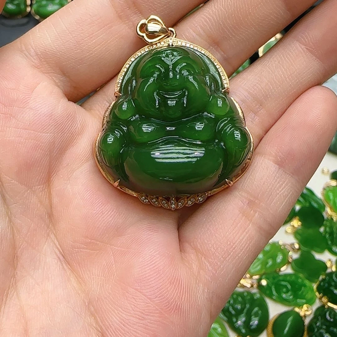 和田玉（碧玉）颈饰18K金镶嵌