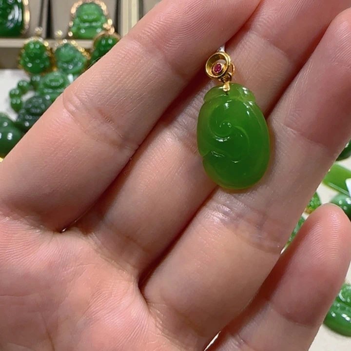 和田玉（碧玉）项链18K金镶嵌
