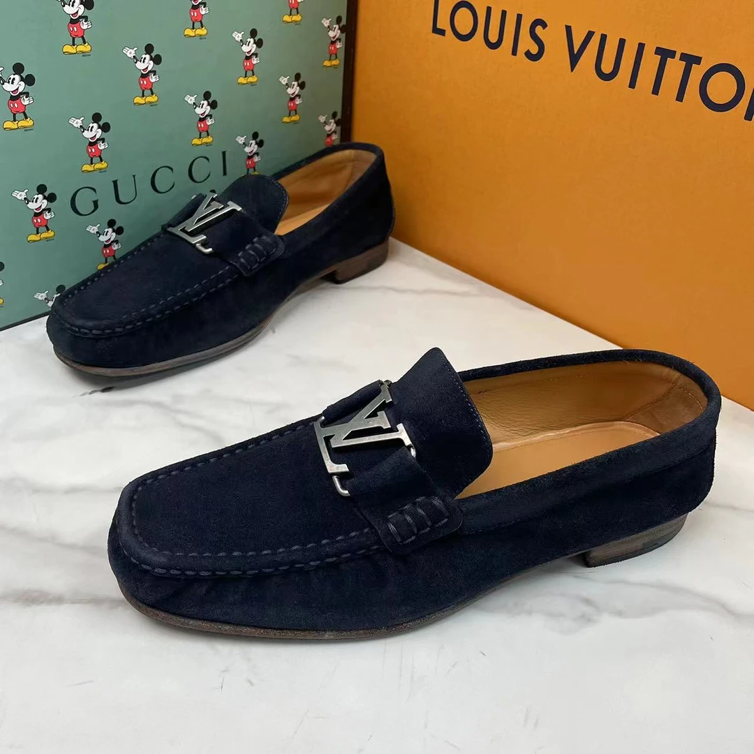 95新 LouisVuitton/路易威登 黑色麂皮大LOGO银扣乐福鞋/40.5码/