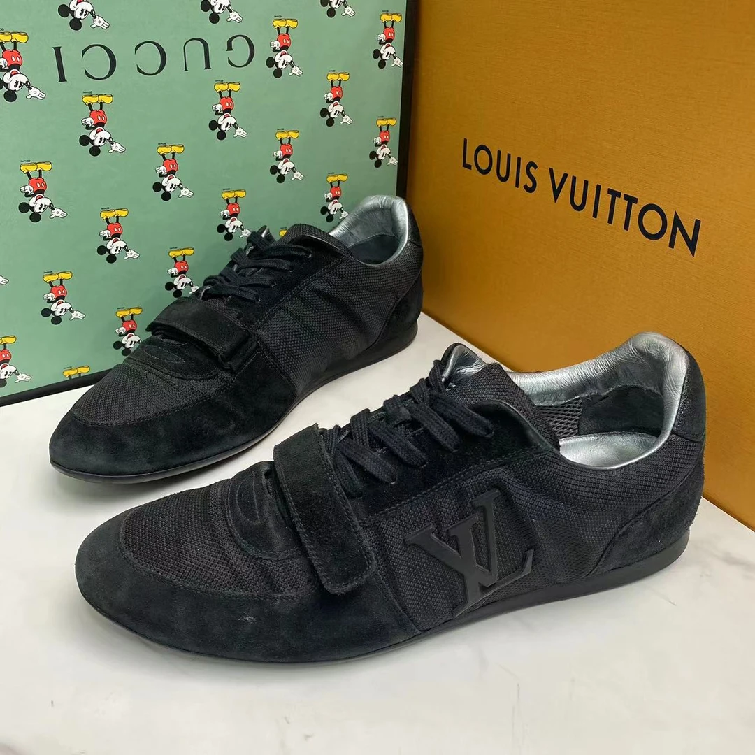 LouisVuitton/路易威登黑色大logo魔术贴休闲鞋/欧码41/95新
