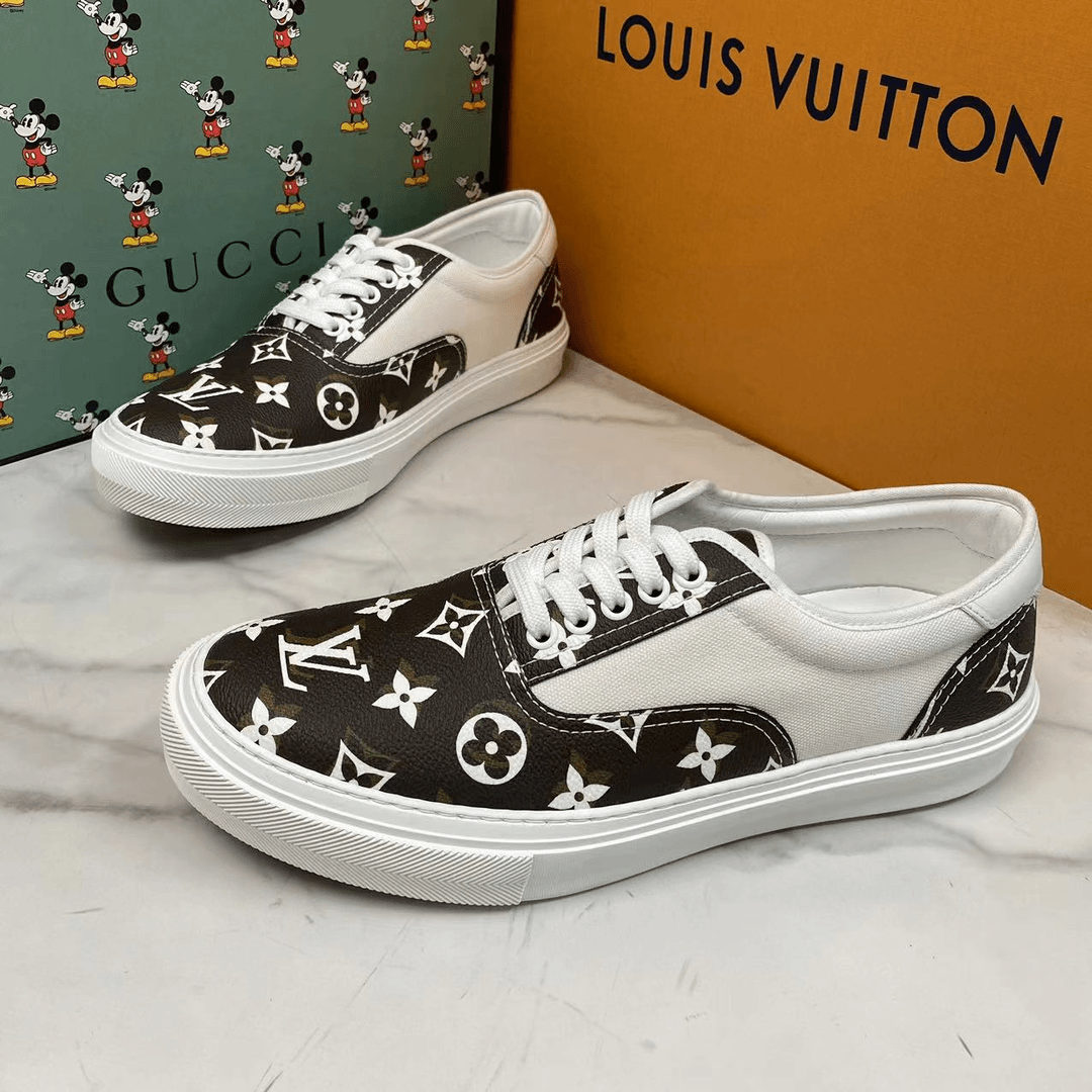 LouisVuitton/路易威登白棕老花时尚百搭潮流系带板鞋 41码/全新