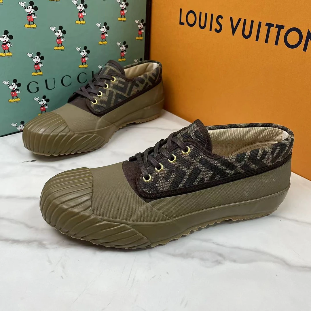 FENDI/芬迪黄绿色帆布老花印花拼接潮流时尚舒适板鞋/41码/全新