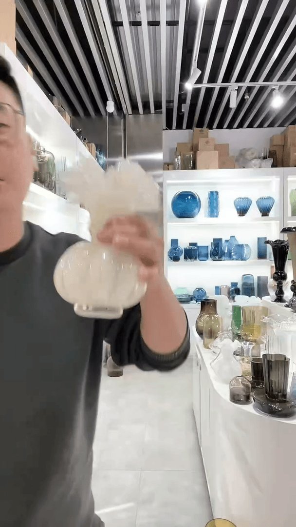 【闪购商品】005花瓶