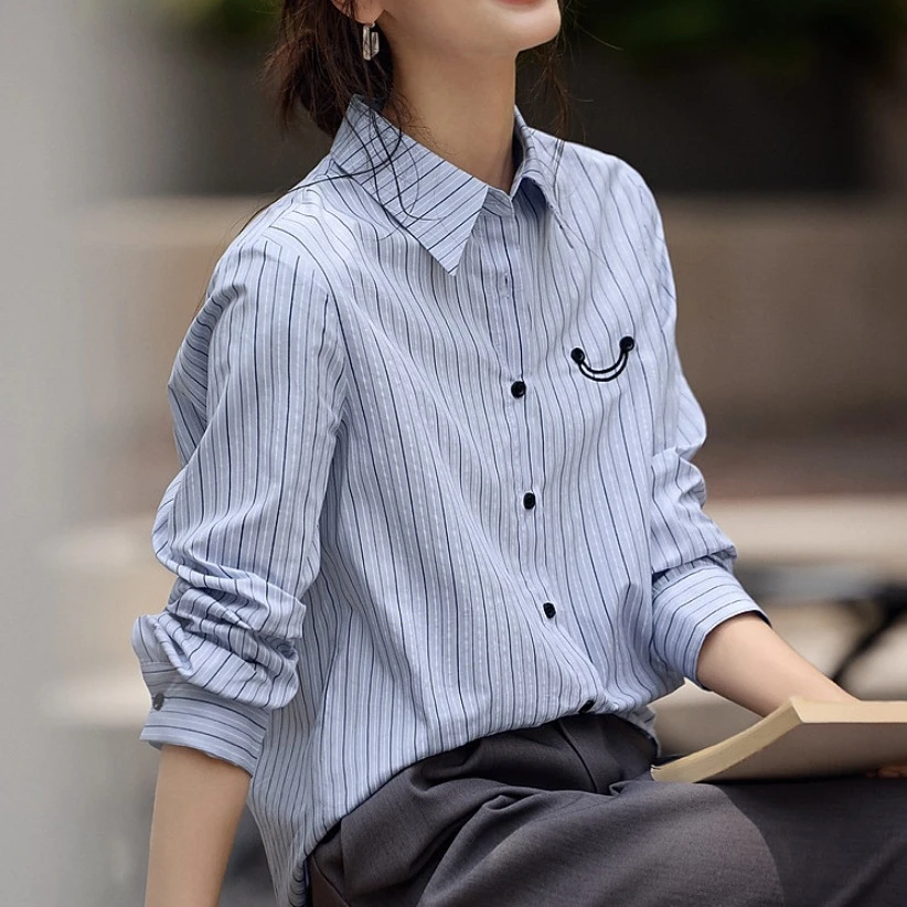 拼接条纹翻领衬衫薄款长袖成人女装四季百搭送考旗袍服装2025新款
