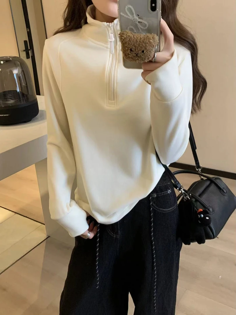 女款德绒打底拉链衫