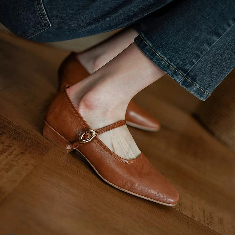 真皮软底浅口单鞋复古粗跟平底方头一字带低跟女鞋法式玛丽珍鞋子