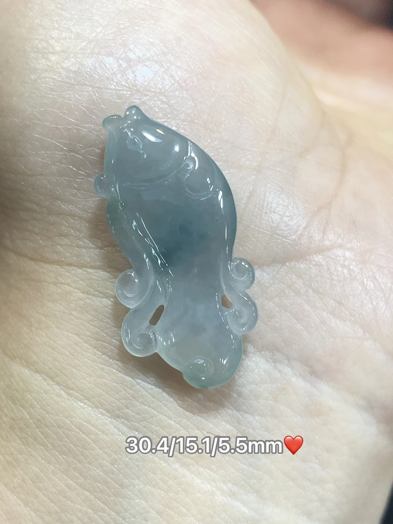 缅甸翡翠A货冰飘蓝花鱼吊坠精品项坠挂件立体纯手工天然玉石包邮