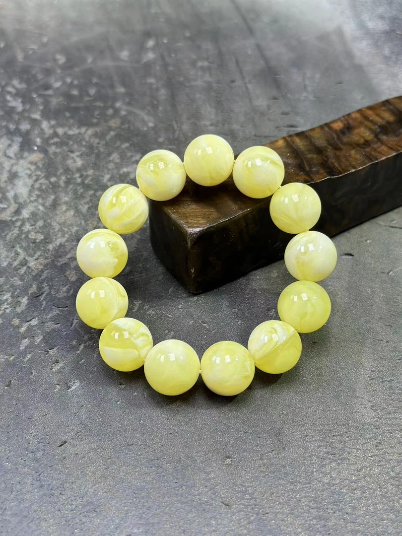 C159波罗的海金妖白卡1.8单圈手串