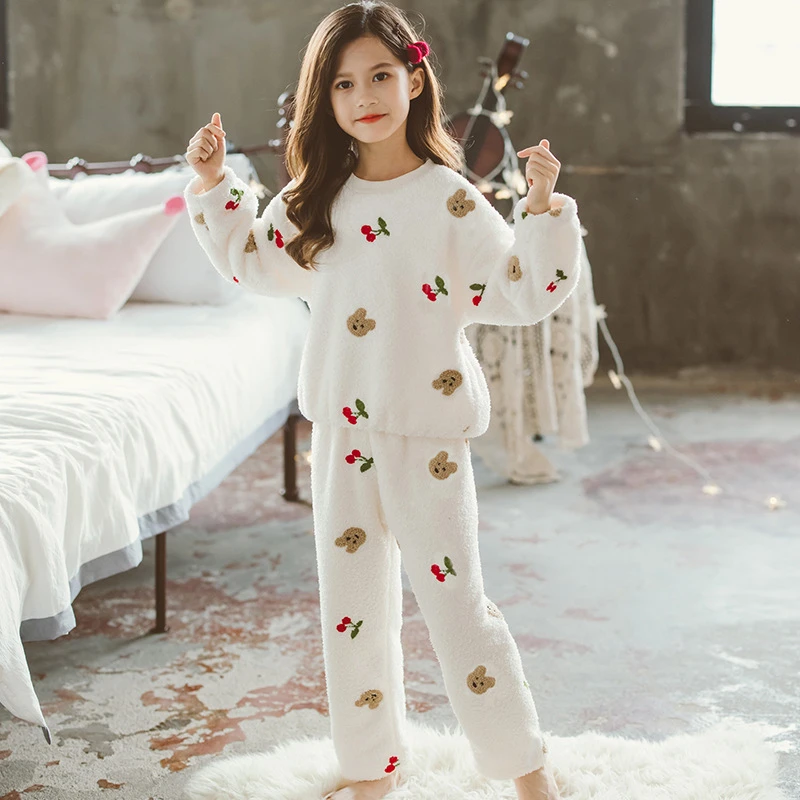 3047女童秋冬睡衣宝宝冬季珊瑚绒法兰绒家居服儿童加厚小女孩套装
