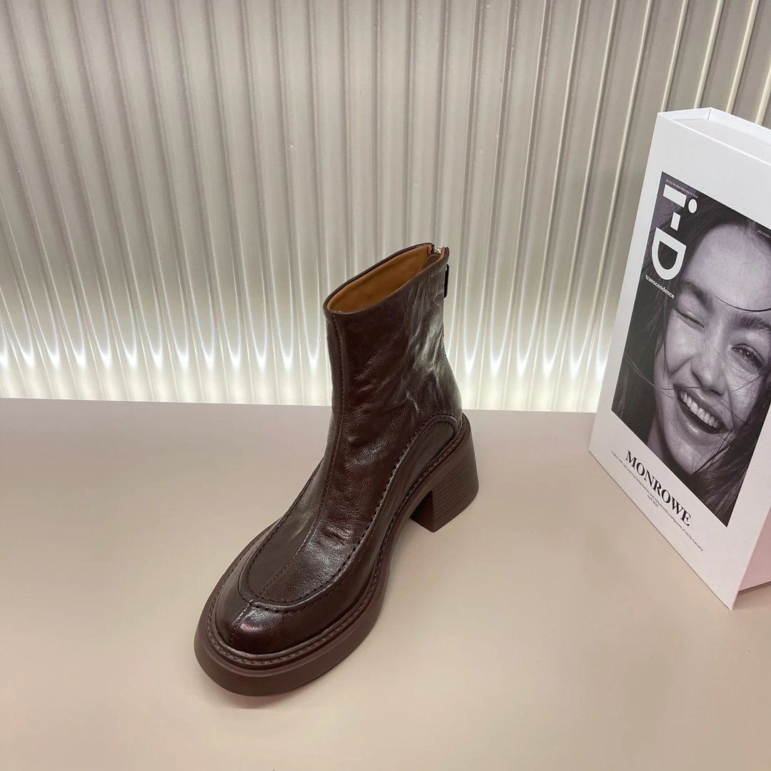 【Mting】6cm,2024冬季新款全皮方圆头时尚手抓羊皮高跟短靴 X2918