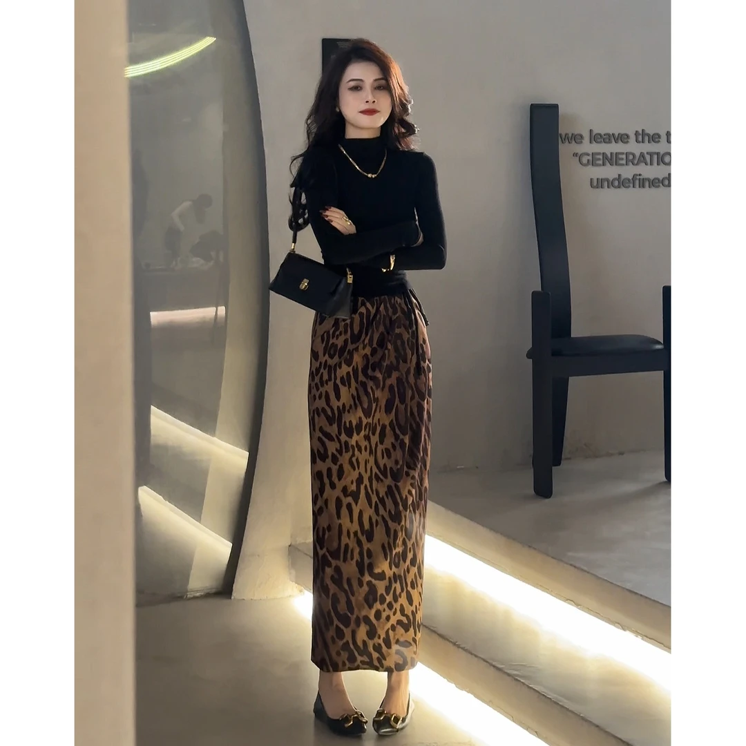 大婷婷 2023秋冬新款高级感开叉中长裙显瘦豹纹面半身裙女2531