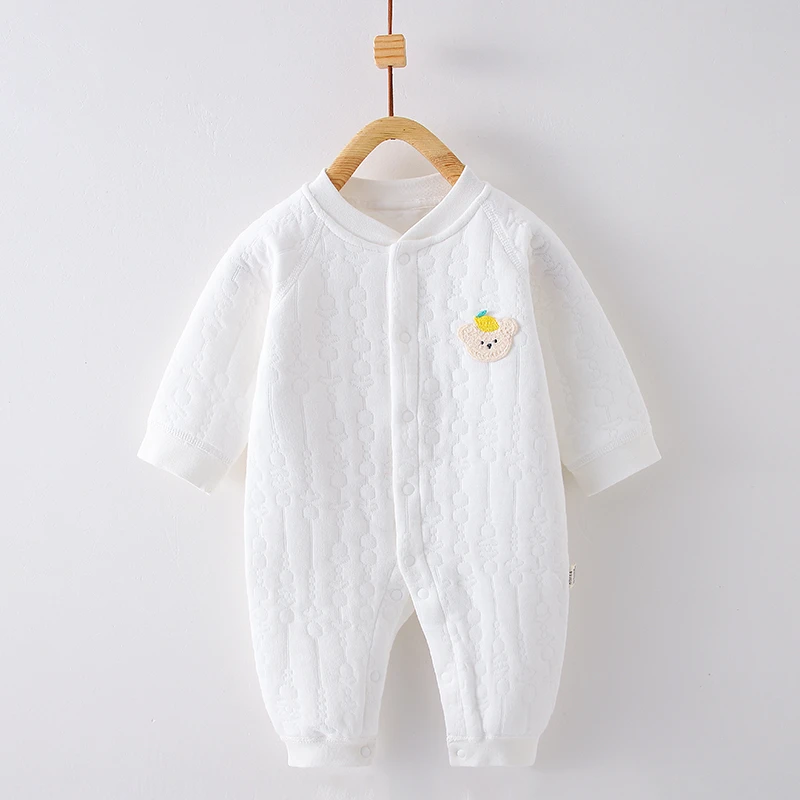 婴幼儿三层保暖连体衣秋冬加厚宝宝长袖爬服卡通休闲儿童衣服