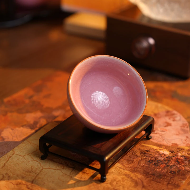 珊瑚粉冰片杯高档