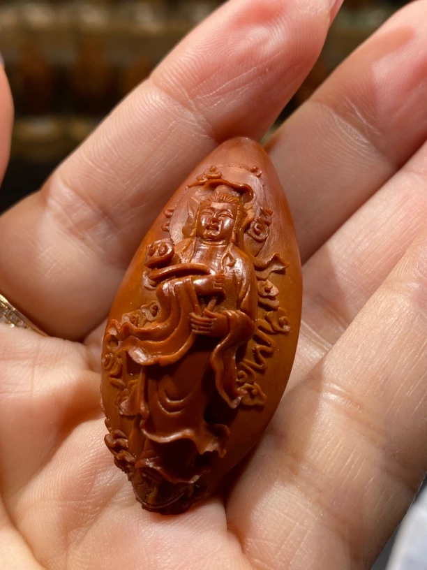 橄榄核观音，鳌鱼观音，老苏工吴建懂本工2.15×4.45