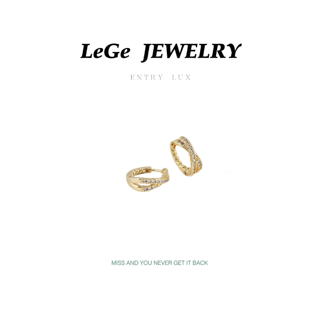 铜合金耳饰 原创设计款时尚简约气质轻奢百搭轻奢耳环耳钉女1151