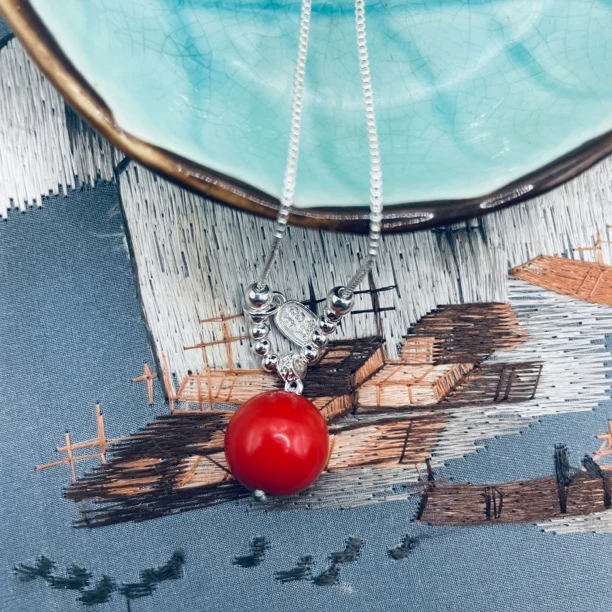 含辰砂工艺品高含量朱砂4红砂设计款锁骨吊坠