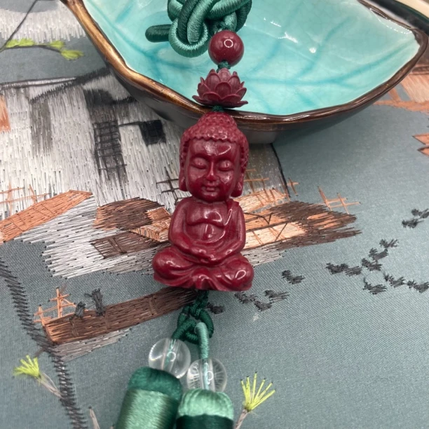 含辰砂工艺品高含量朱砂紫金砂设计款宝宝佛车挂爆款车内挂件